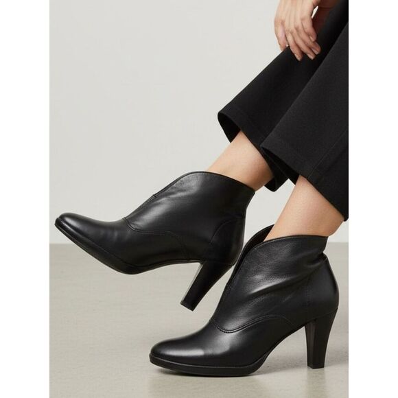 Liz Claiborne Shoes - Liz Claiborne Black Leather Bonnie Heeled Boots